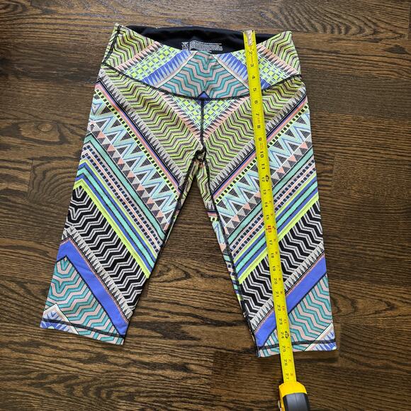 Victoria’s Secret VSX Sport Knockout Crop Leggings Size Large Hidden Pocket - Picture 7 of 8